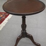 657 2575 PEDESTAL TABLE